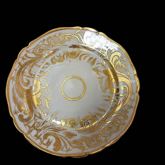 4 Pieces 24k Gold Hand Painted TEA CUP SAUCERS SET Scalloped Hollywood Regency - Picture 5 of 16